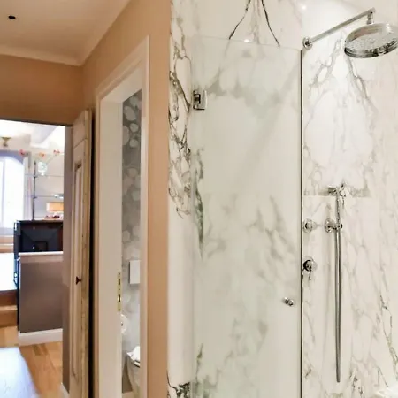Santa Croce-1 By Interhome شقة *