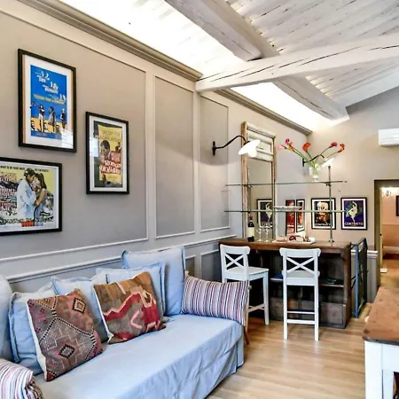 Santa Croce-1 By Interhome